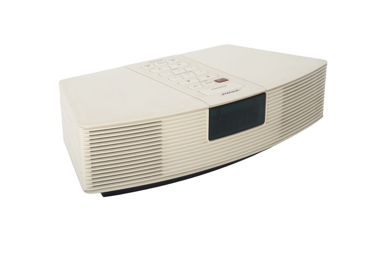 Bose_Wave_Radio_Model_AWR1-2W_Weiss_04_result