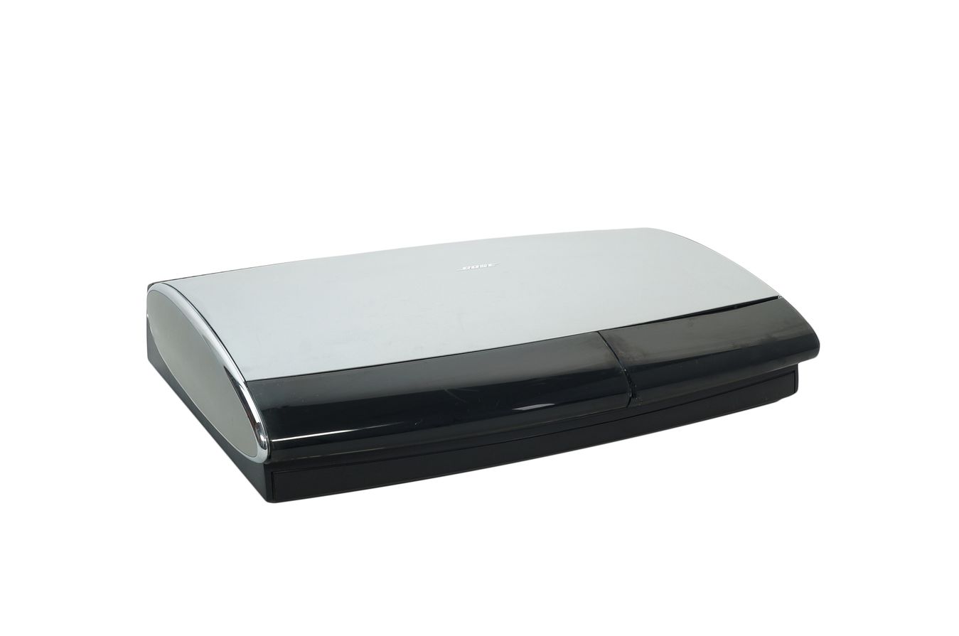 Bose_Lifestyle_18_28_38_Model_AV38_Media_Center_03_result