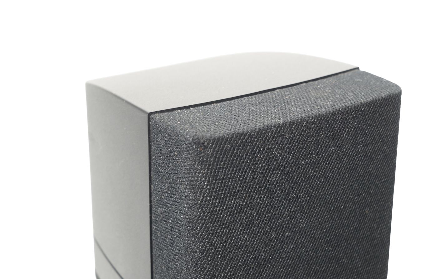 2x_Bose_Acoustimass_Doppelcubes_Series_II_Lautsprecher_Boxen_mit_rotem_Ran_pxy5MEj