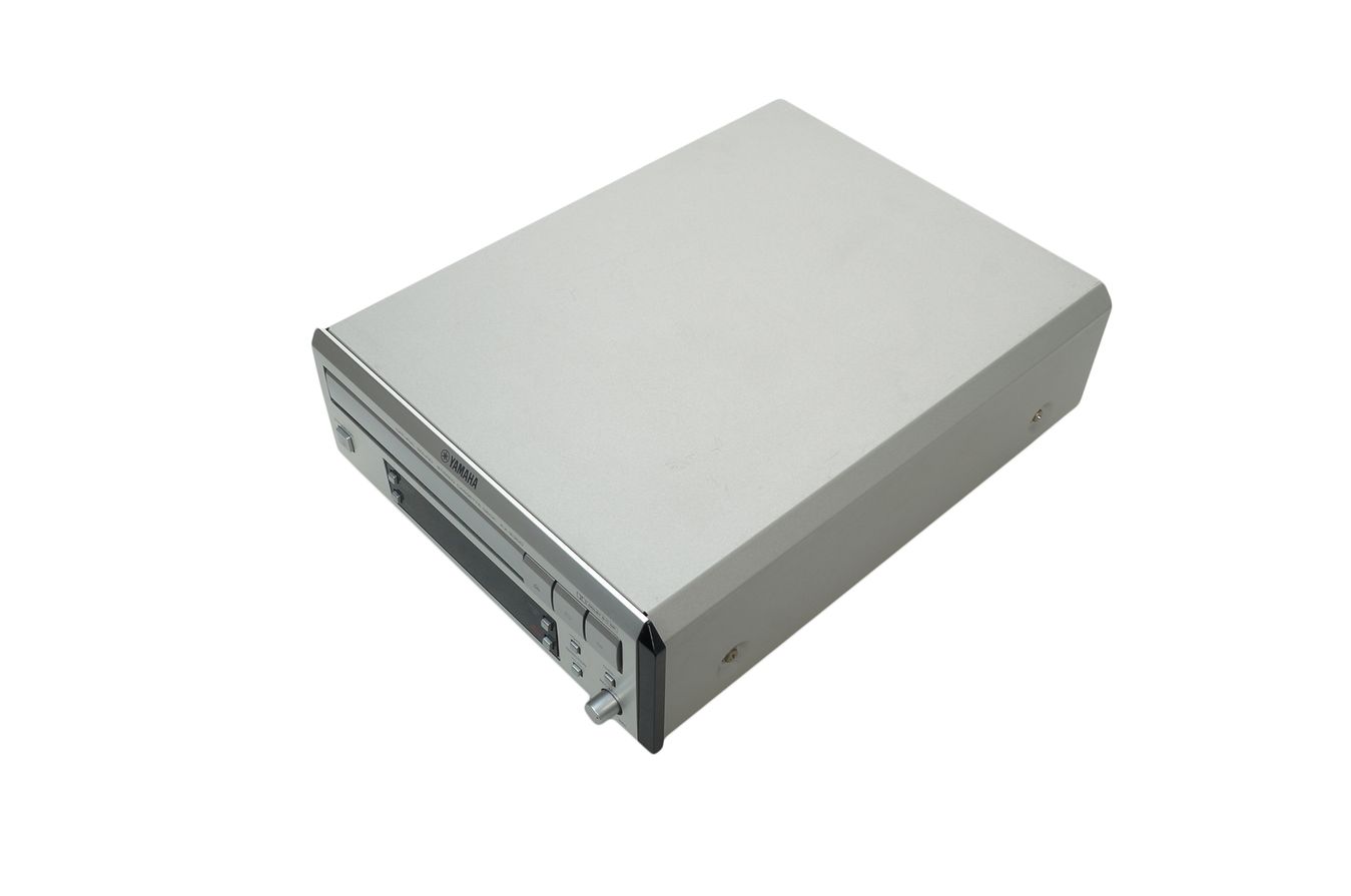 Yamaha_KX-E300_Kasettendeck_Silber_06_result