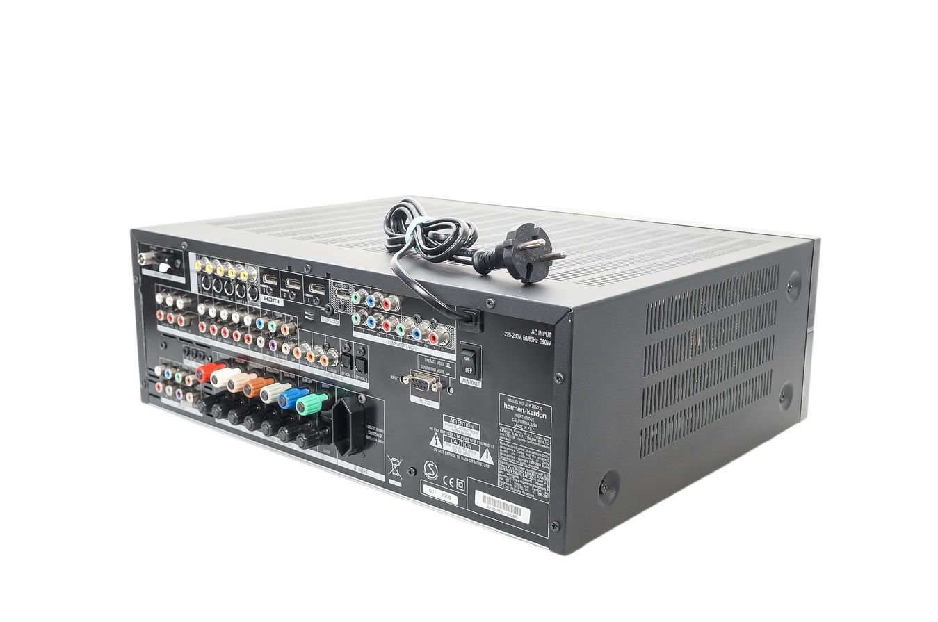 Harman_Kardon_AVR_255_7.1_Surround_AV-Receiver_TOP_Zustand_06_result