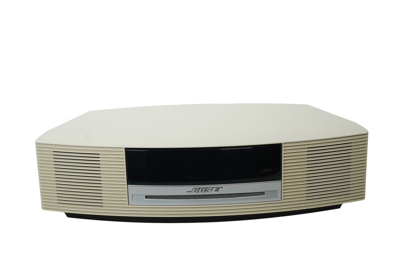 Bose_Wave_Music_System_Weiss_04_result