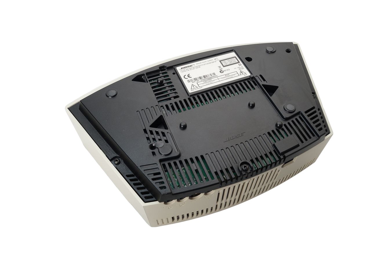 Bose_Wave_Music_System_Weiss_08_result