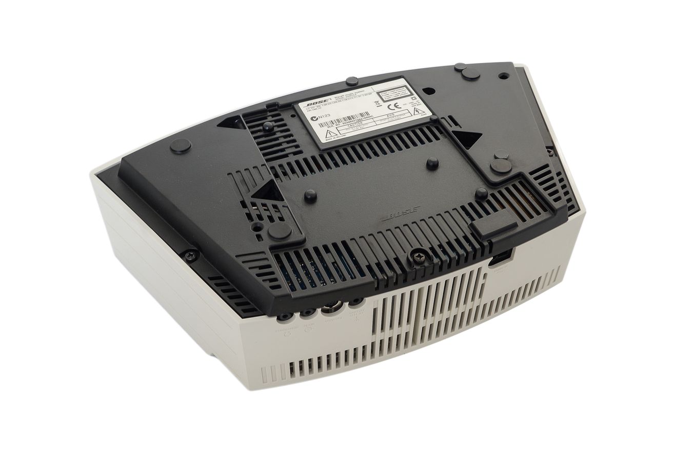 Bose_Wave_Music_System_AWRCC4_WeiB_08_result