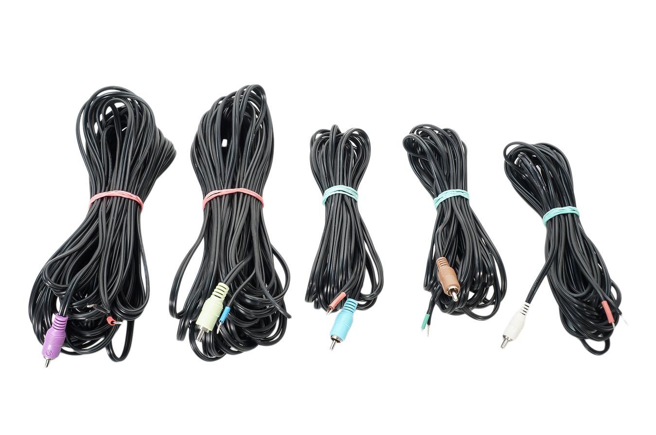 5x_Bose_Acoustimass_Lautsprecherkabeln_Schwarz_mit_Stekern_result