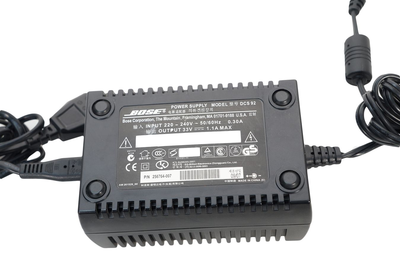 Bose_Media_Center_MC1_Steuerkonsole_Lifestyle_V10_V30_V20_inkl_MC1_Display_1nwSLhr