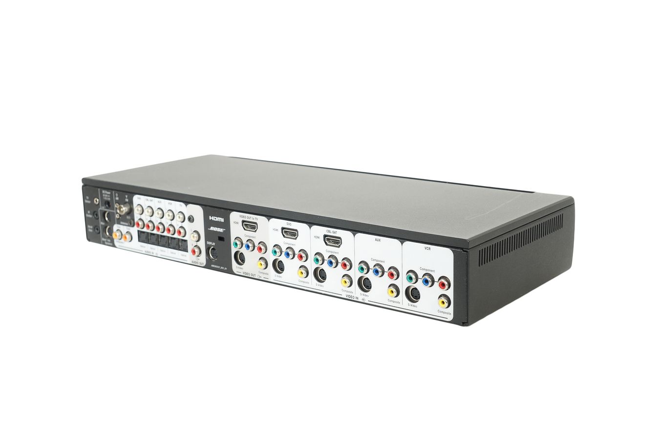 Bose_Media_Center_MC1_Steuerkonsole_Lifestyle_V10_V30_V20_inkl_MC1_Display_i9xuLa2