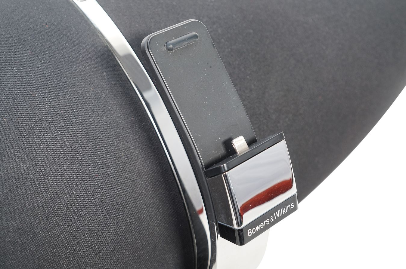 Bowers__Wilkins_Zeppelin_Air_Wireless_Hi-Fi_Lautsprecher_Soundbox_fur_iPod_3s64ek8