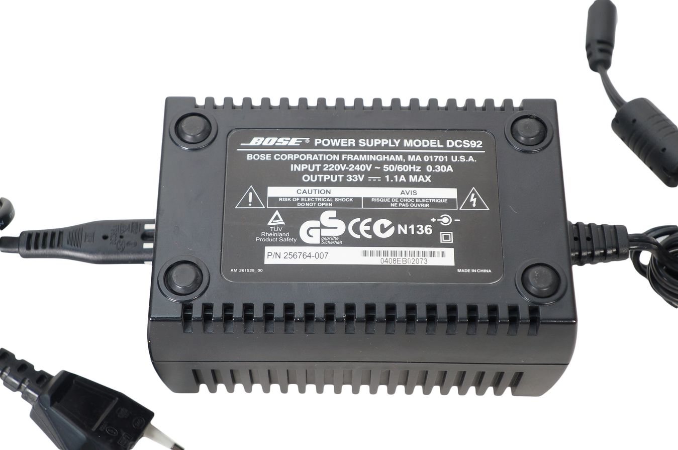 Bose_AV18_Media_Center_Lifestyle_18_28_Series_II_III_12_result