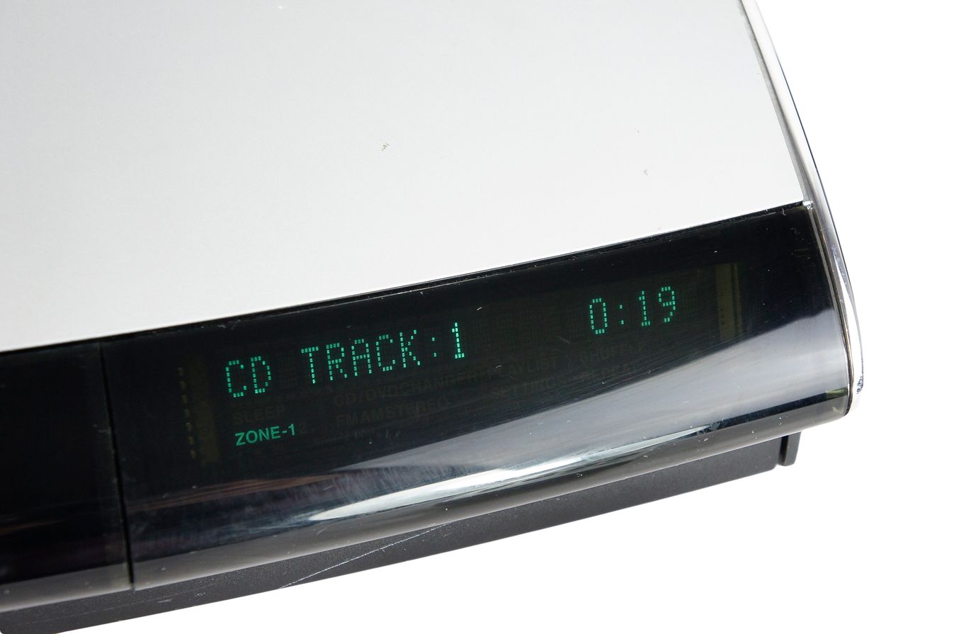 Bose_AV18_Media_Center_Lifestyle_18_28_Series_II_III_result