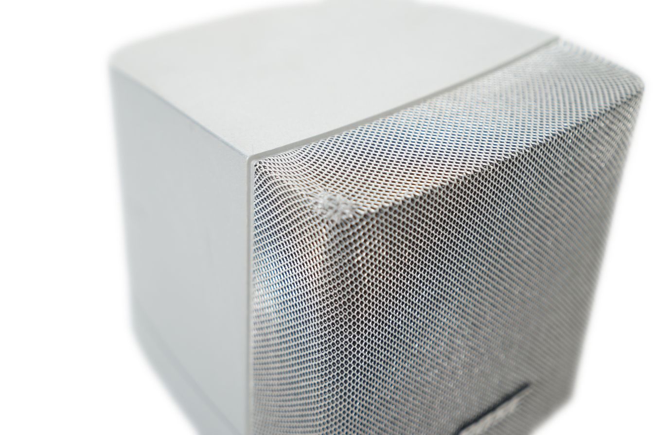 Bose_Acoustimass_Einzelcube_Series_III_Lautsprecher_Box_Satellite_Silber_02_result