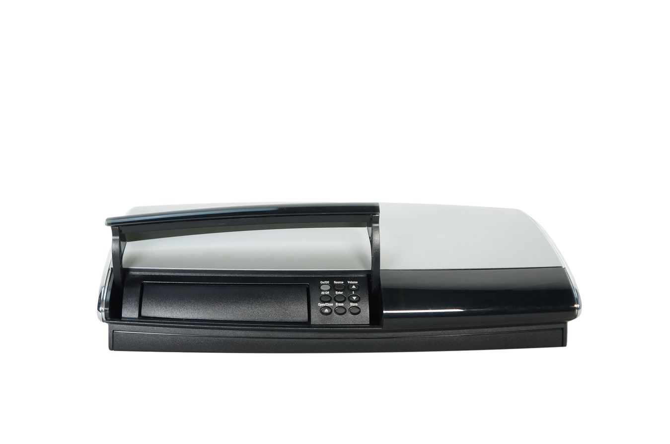 Bose_AV18_Media_Center_Lifestyle_18_28_Series_II_III_05_result