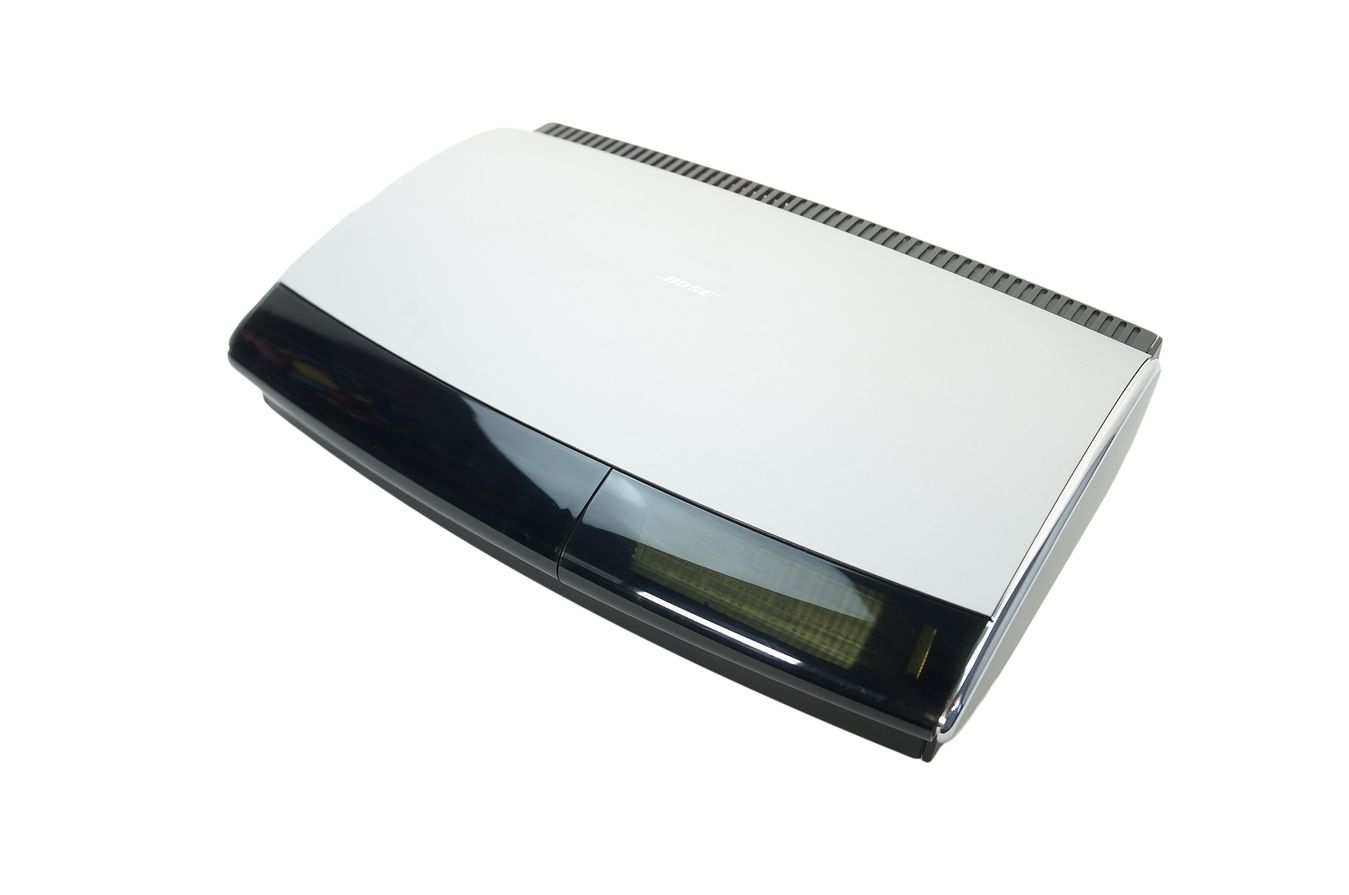 Bose_AV18_Media_Center_Lifestyle_18_28_Series_II_III_08_result