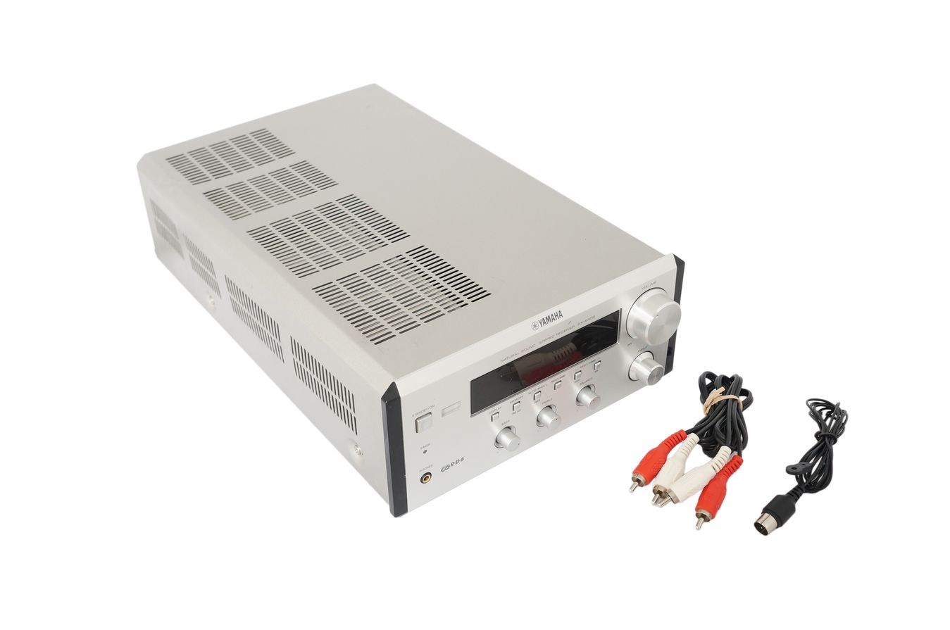 Yamaha_RX-E400_Stereo_2.1_Receiver_Silber_result