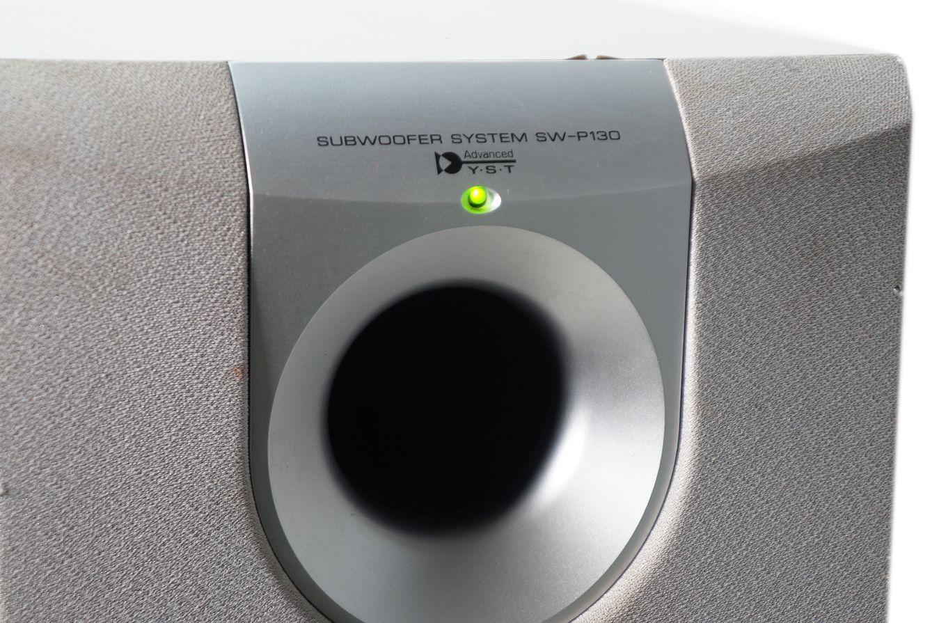 Yamaha_SW-P130_Subwoofer_Aktiv_Silber_result