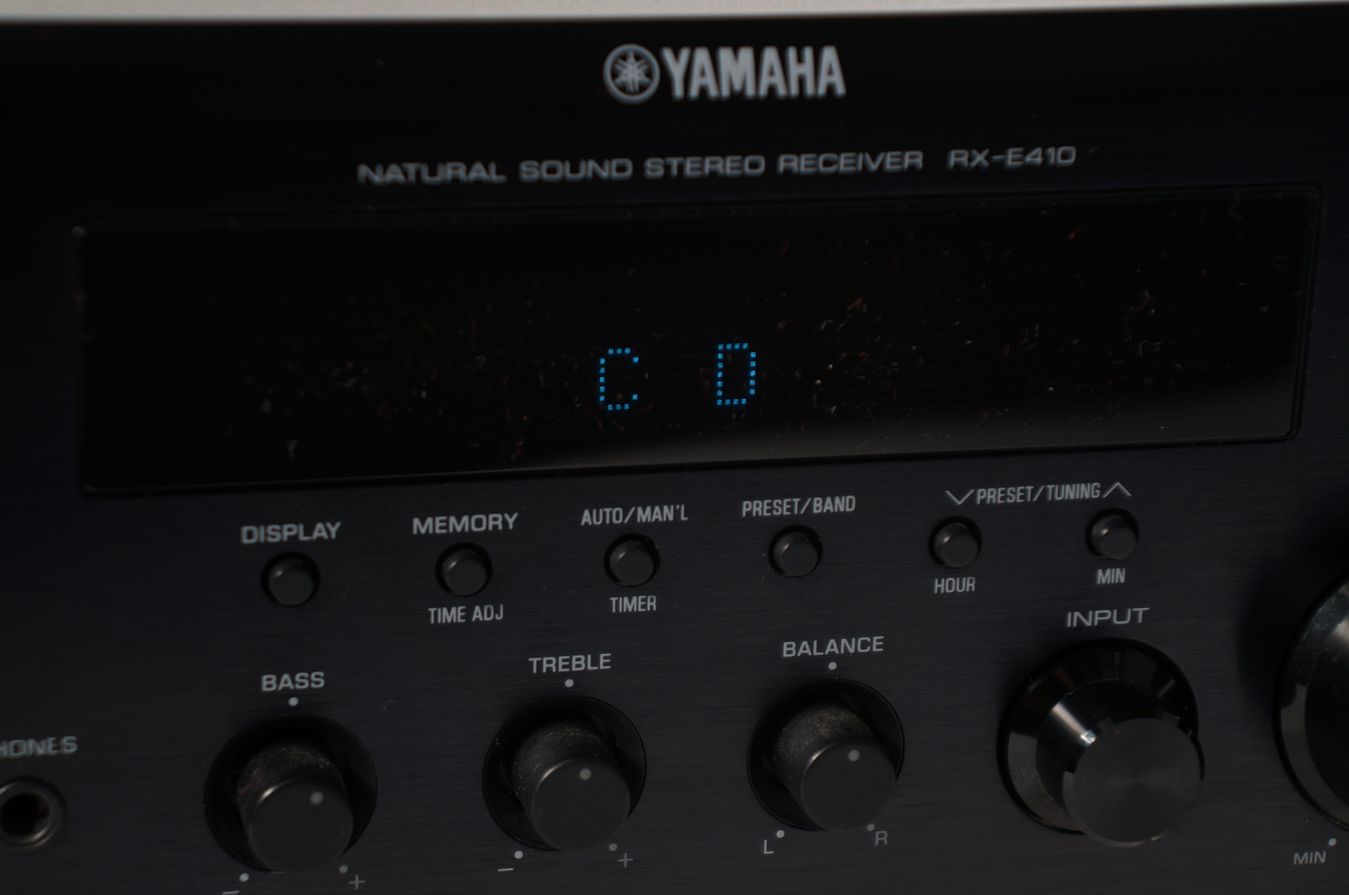 Yamaha_RX-E410_2.1_Stereo_Receiver_Natural_Sound_Schwarz_result