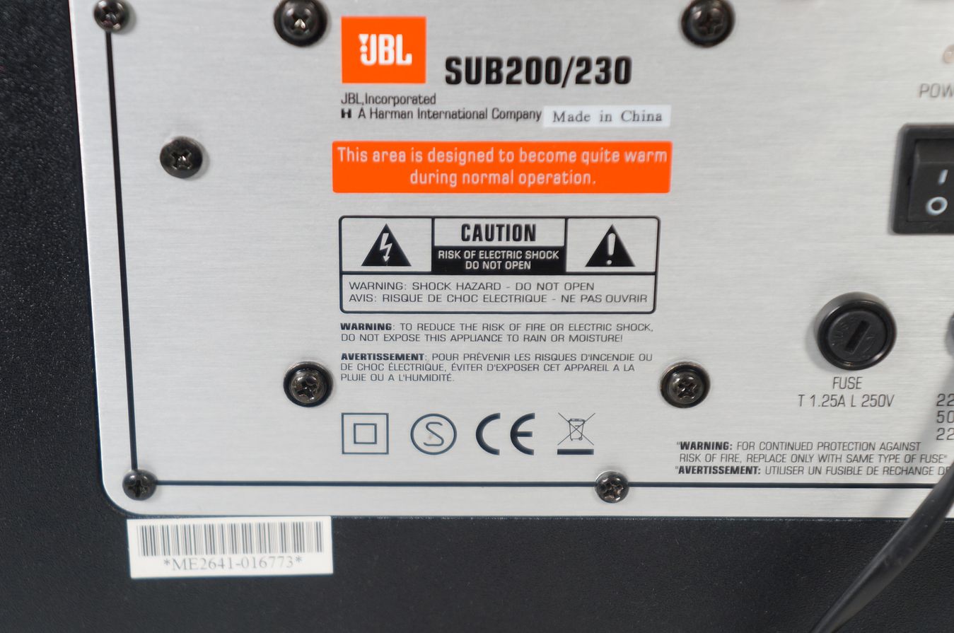 JBL_SUB_200_SUB200-230_Subwoofer_Aktiv_Schwarz_06_result