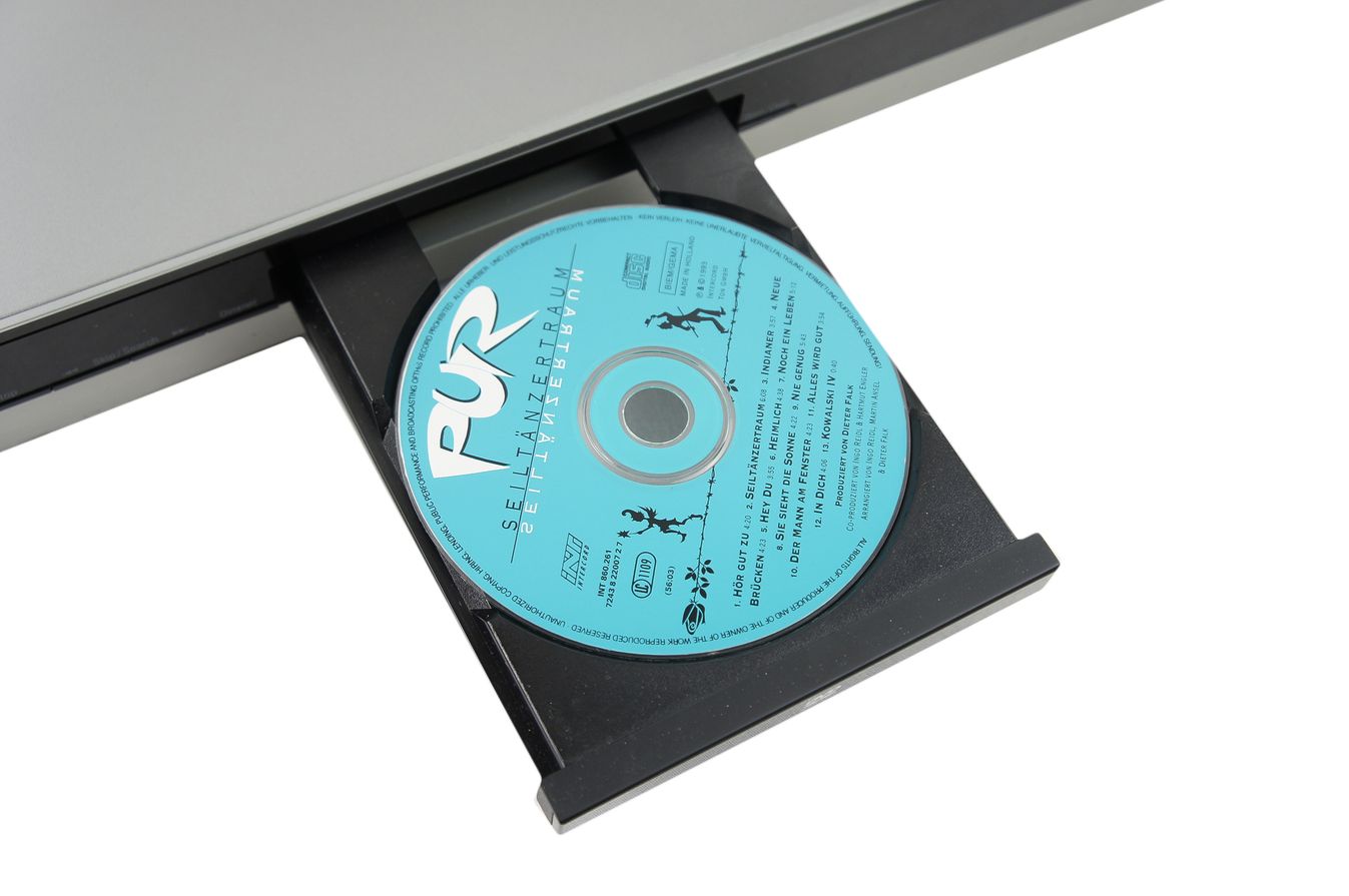 Harman_Kardon_DVD_28_DVD_Player_02_result