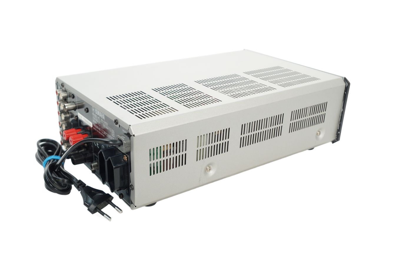 Yamaha_RX-E400_Stereo_2.1_Receiver_Silber_04_result