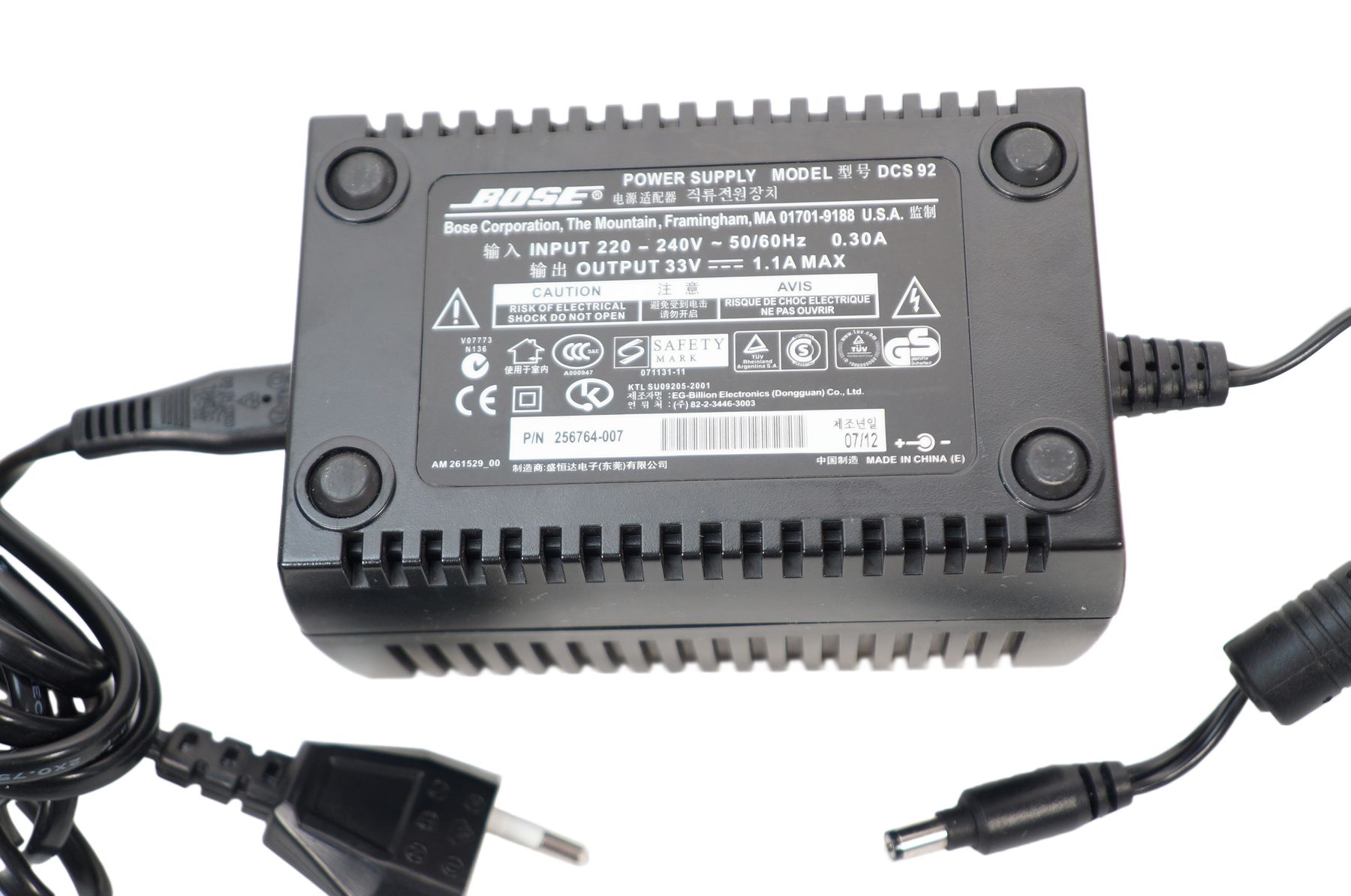 Bose_Lifestyle_18_28_38_Model_AV28_Media_Center_13_result