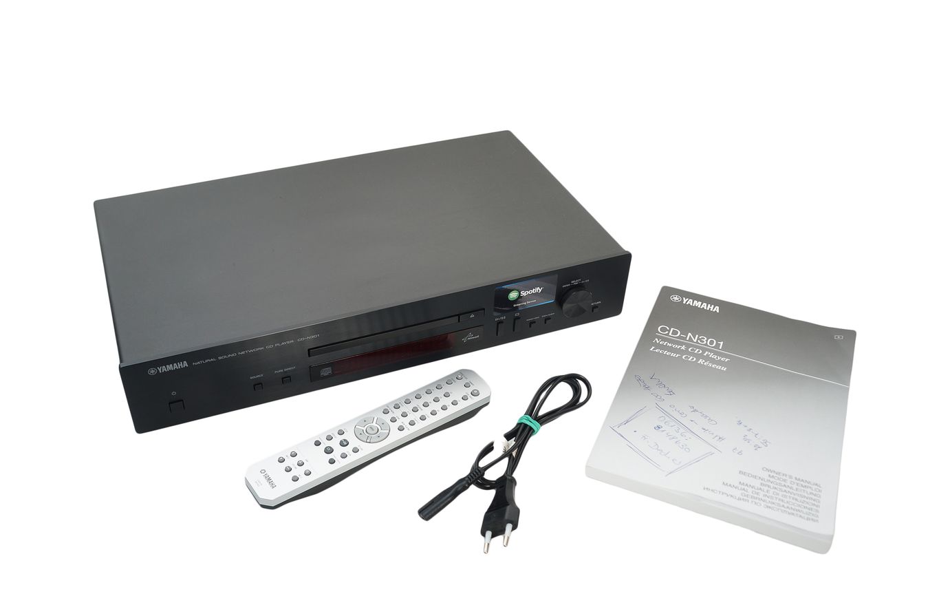 Yamaha_CD-N301_Netzwerk_CD-Player_Schwarz_02_result