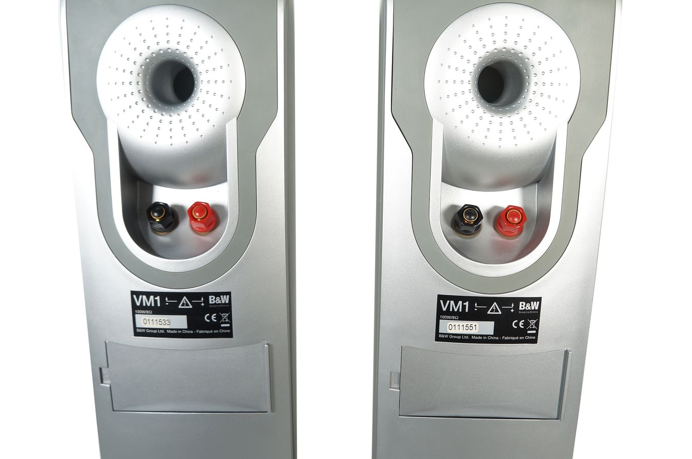 2x_Bowers__Wilkins_VM1_Lautsprecher_Boxen_Silber_05_result