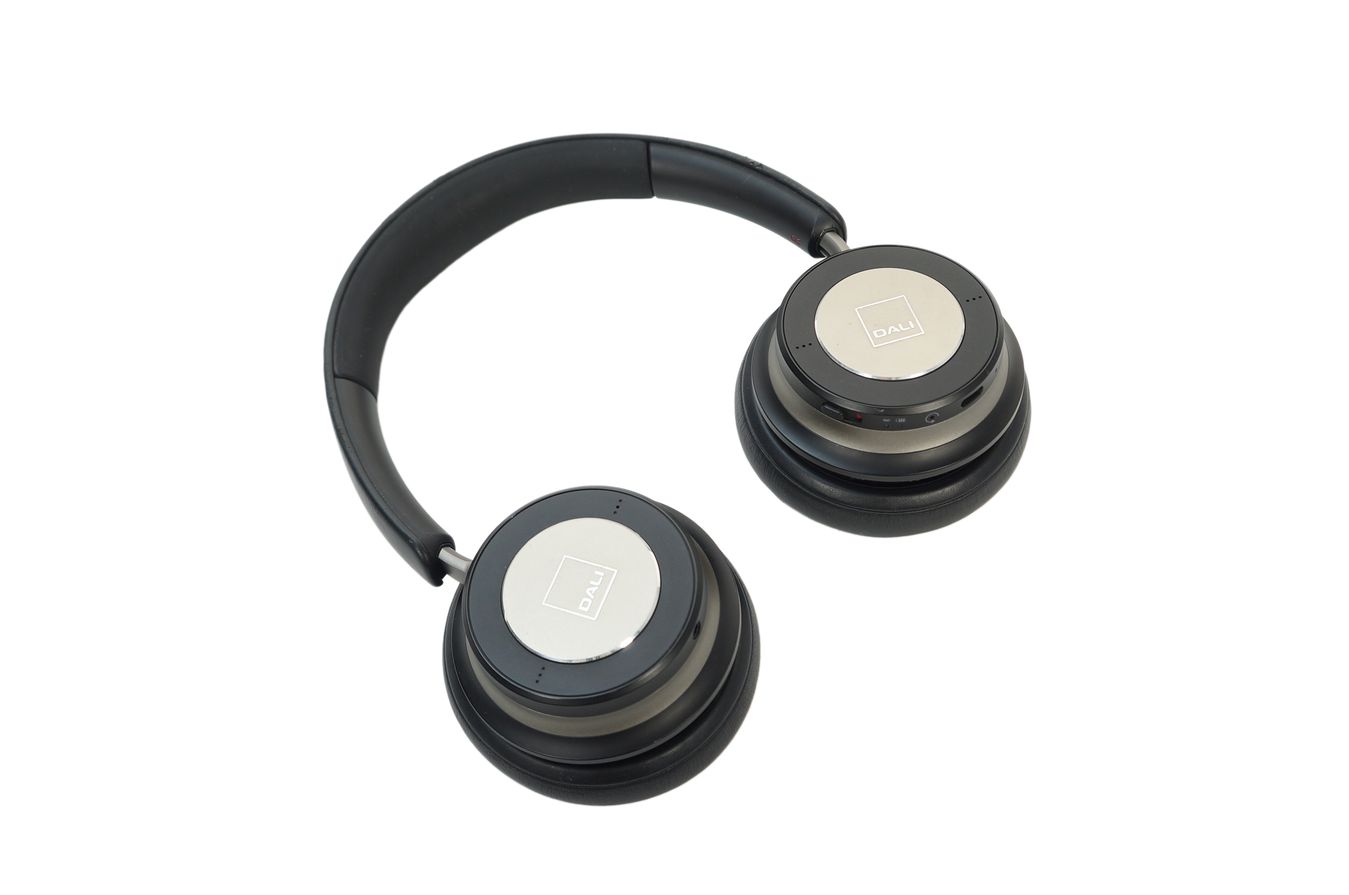 DALI_IO-6_Premium_Bluetooth_Kopfhorer_02_result