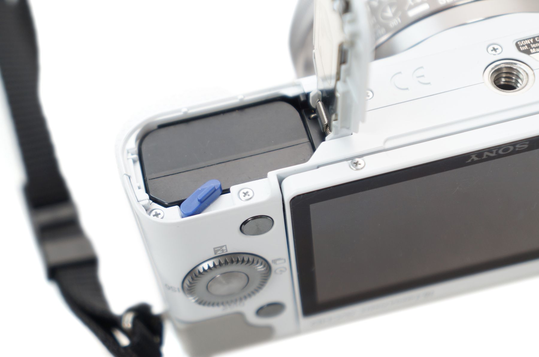 Sony_NEX-3N_Spiegellose_Kamera_16_MP_mit_Objektiv_WeiB_16_result