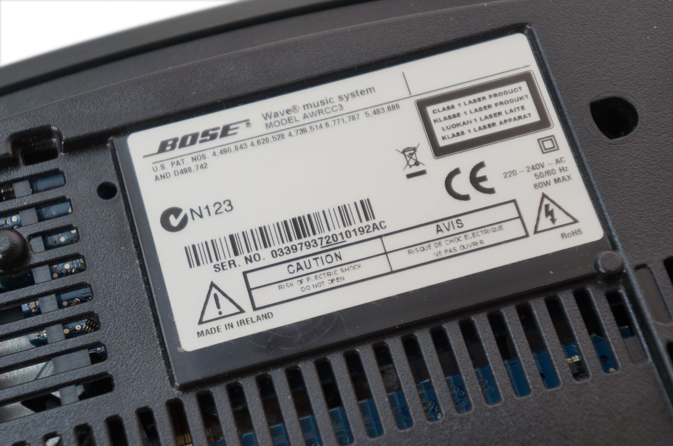 Bose_Wave_Music_System_AWRCC3_CD-MP3_Radio_Schwarz_08_result