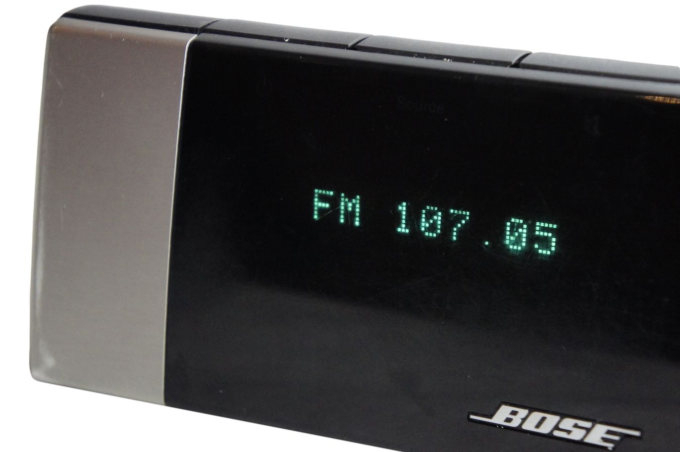 Bose_Media_Center_MC1_Steuerkonsole_Lifestyle_V10_V30_V20_02_result