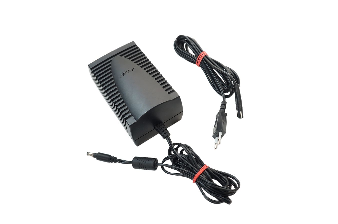 Bose_Media_Center_MC1_Steuerkonsole_Lifestyle_V10_V30_V20_12_result