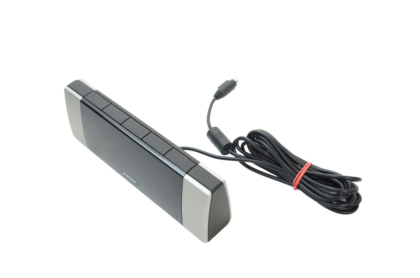 Bose_Media_Center_MC1_Steuerkonsole_Lifestyle_V10_V30_V20_16_result