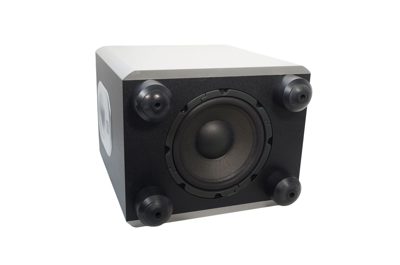 JBL_SUB_140_Subwoofer_Aktiv_Silber_06_result