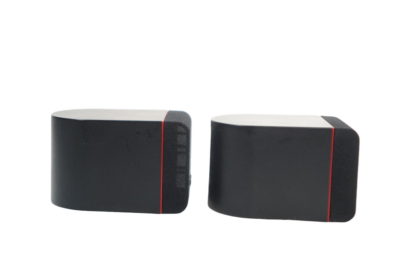 2x_Bose_Einzelcubes_Lautsprecher_Boxen_Series_II_mit_roten_Rand_02_result