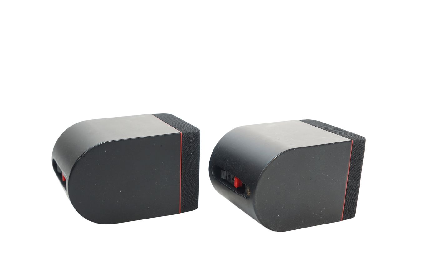 2x_Bose_Einzelcubes_Lautsprecher_Boxen_Series_II_mit_roten_Rand_05_result