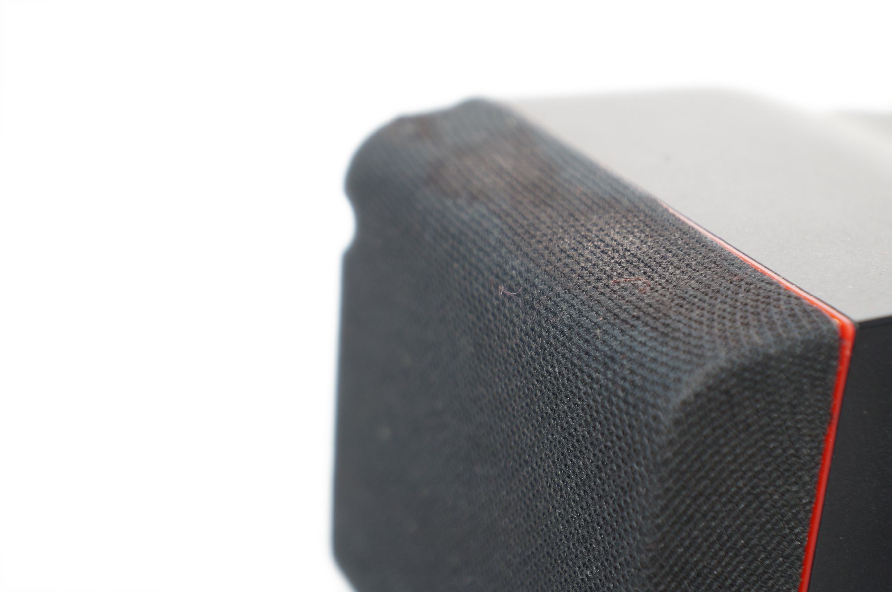 2x_Bose_Acoustimass_Doppelcubes_Series_II_Lautsprecher_Boxen_mit_rotem_Ran_gZ6Q81r