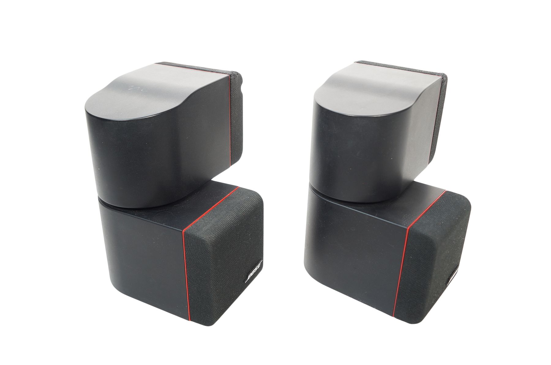 2x_Bose_Acoustimass_Doppelcubes_Series_II_Lautsprecher_Boxen_mit_rotem_Ran_kzqSD5f