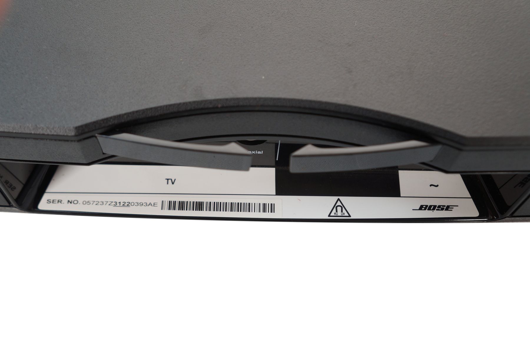 Bose_Solo_TV_Sound_System_Soundbar_Schwarz_08_result