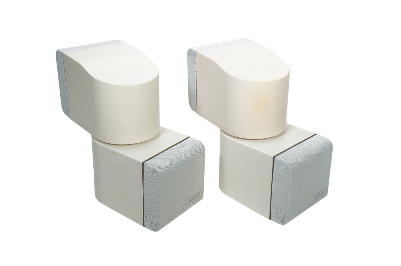 2x_Bose_Acoustimass_Lifestyle_Doppelcubes_Series_II_Lautsprecher_Boxen_Wei_z3559kL