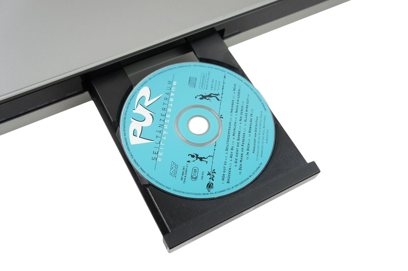 Harman_Kardon_DVD_28_DVD_Player_02_result