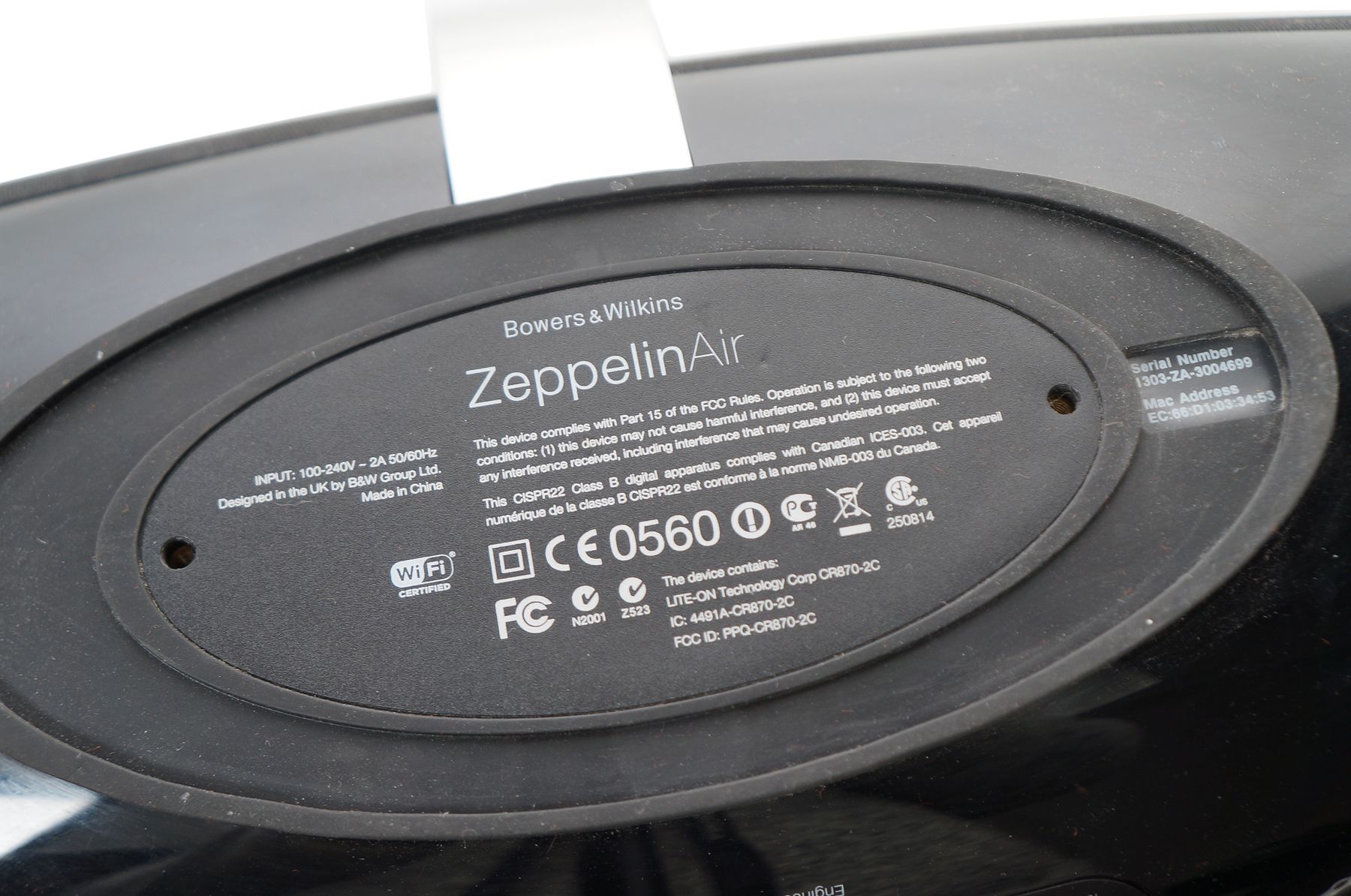 Bowers__Wilkins_Zeppelin_Air_Wireless_Hi-Fi_Lautsprecher_Soundbox_10_result