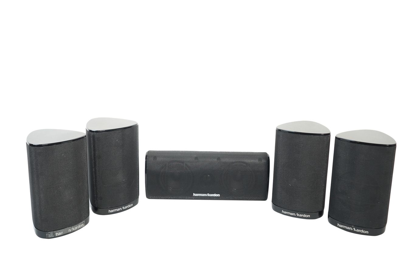 5x_Harman_Kardon_SAT-TS7_TS11_BQ_Lautsprecher_Schwarz_mit_Kabeln_02_result