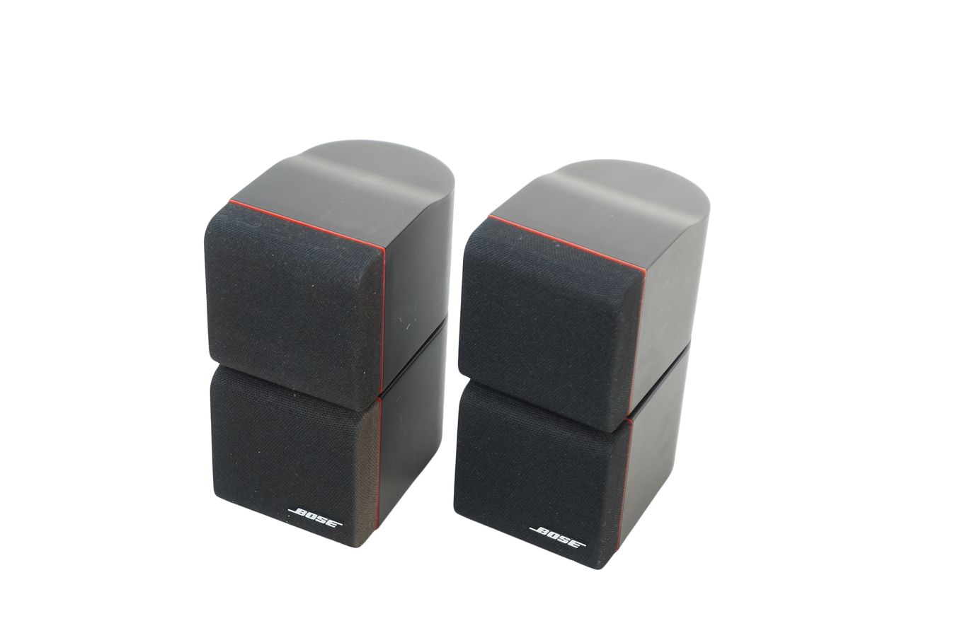 2x_Bose_Acoustimass_Doppelcubes_Series_II_Lautsprecher_Boxen_mit_rotem_Ran_MEBjOlt