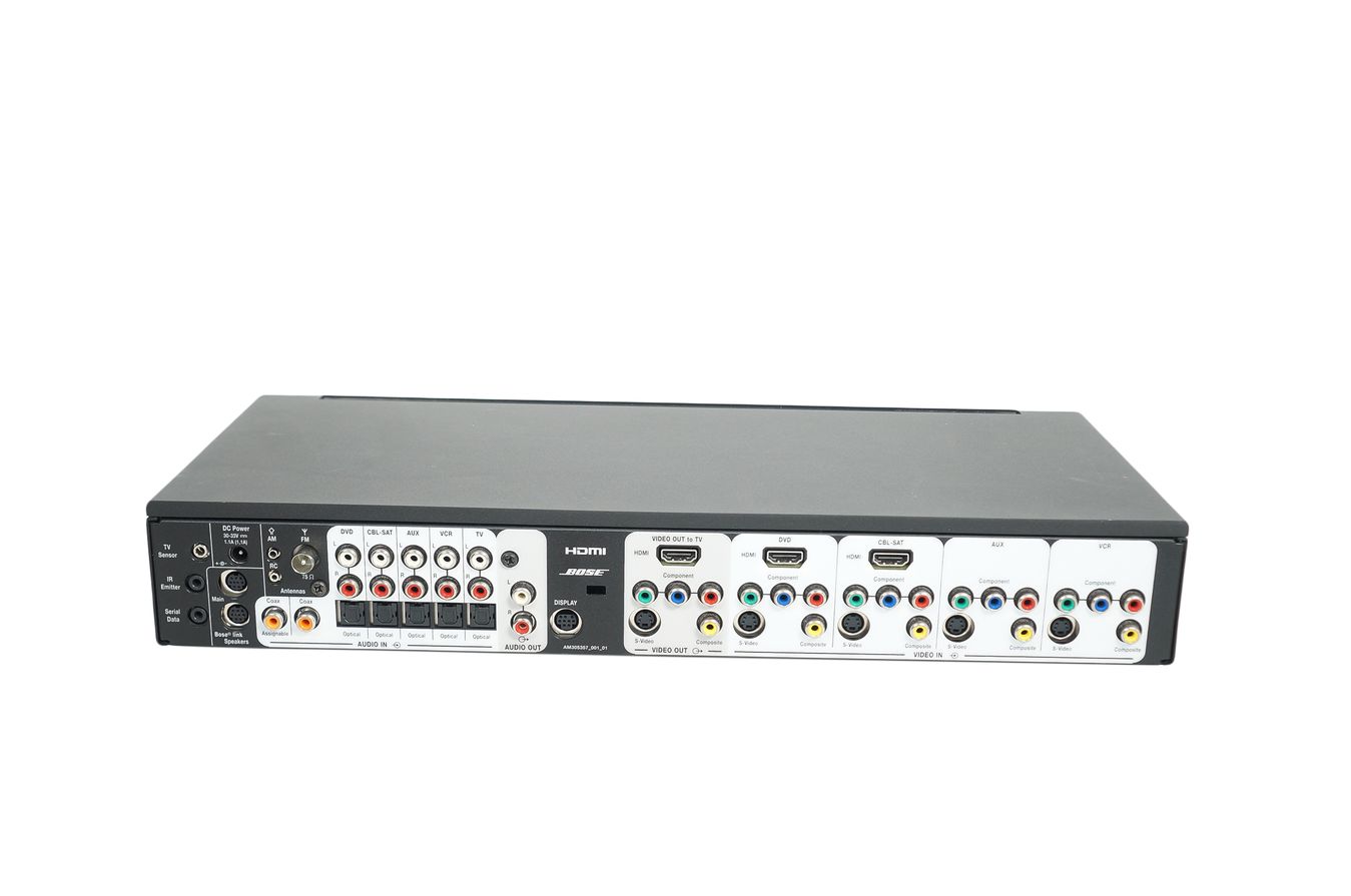 Bose_Media_Center_MC1_Steuerkonsole_Lifestyle_V10_V30_V20_inkl_MC1_Display_0eLHFDM