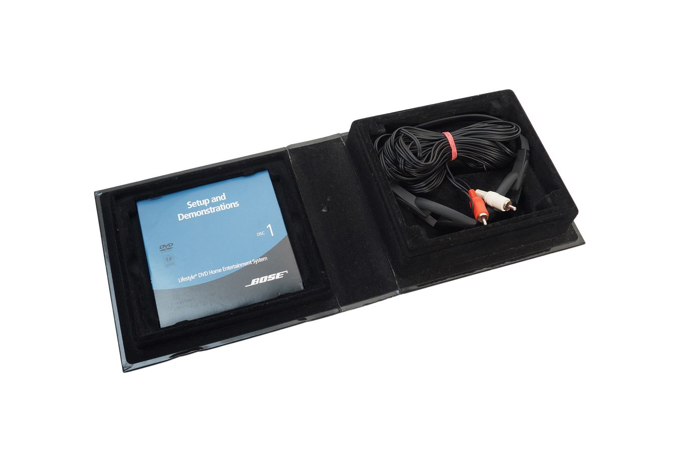 Bose_AV18_Media_Center_Lifestyle_18_28_Series_II_III_15_result