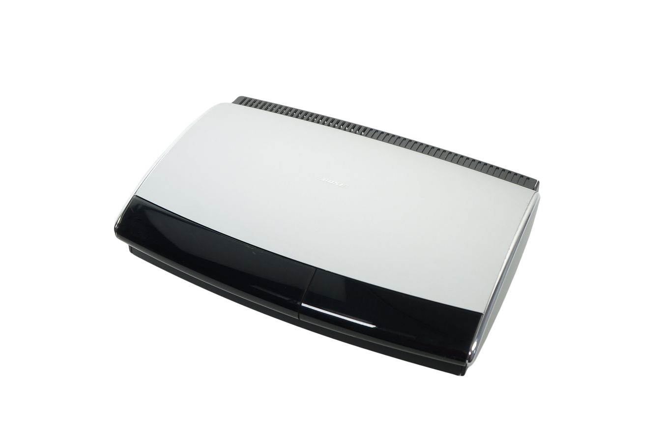 Bose_AV18_Media_Center_Lifestyle_18_28_Series_II_III_09_result