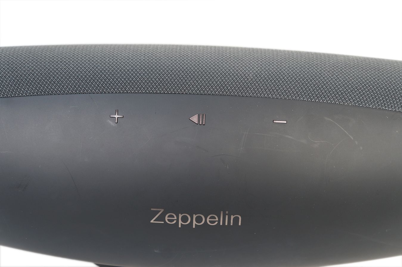 Bowers__Wilkins_Zeppelin_Wireless_Bluetooth_Lautsprecher_05_result