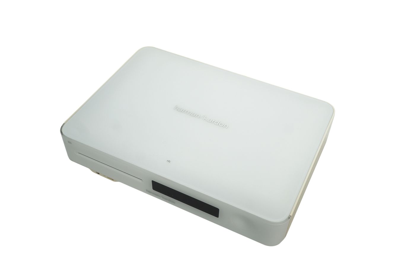 Harman_Kardon_BDS_580_5.1_Receiver_Blu-Ray_3D_Player_Weiss_08_result