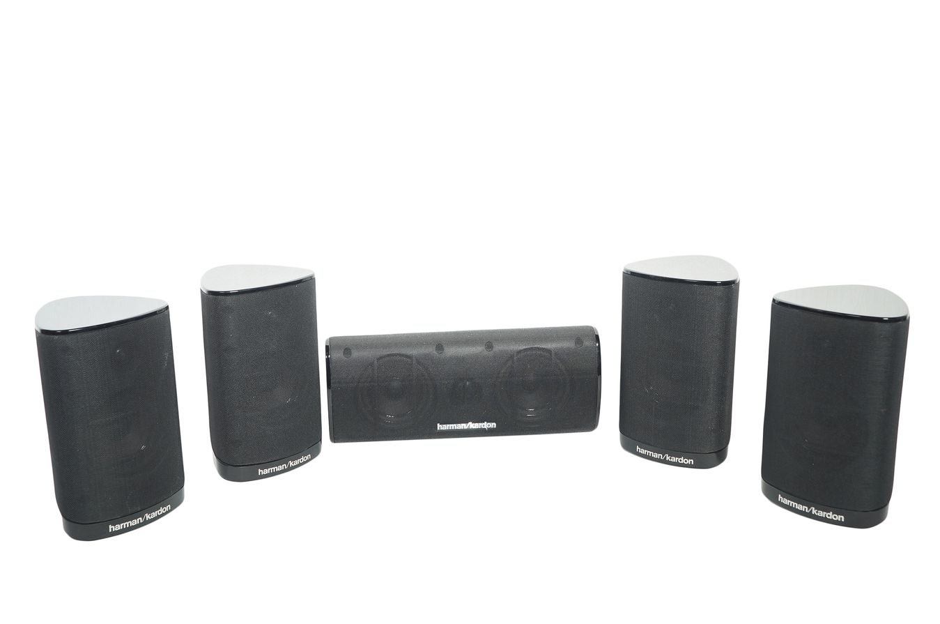 5x_Harman_Kardon_SAT-TS7_BQ_Lautsprecher_Schwarz_mit_Kabeln_02_result