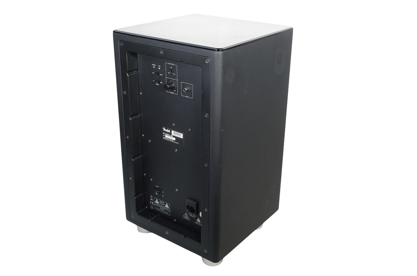 Teufel_US_2108-1_SW_Subwoofer_Aktiv_Schwarz_03_result
